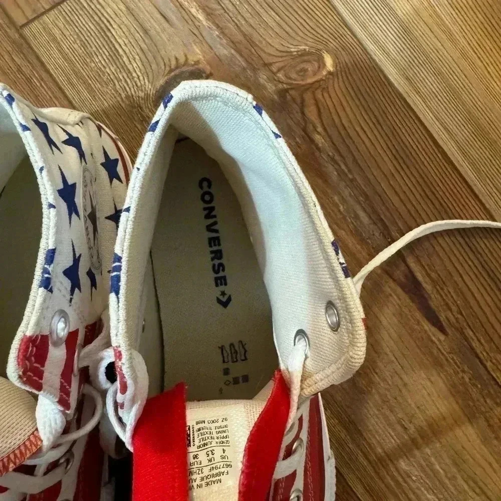 Converse Youth Kid’s Unisex American Flag High Top Sneakers - Size 4 like new - Picture 14 of 16
